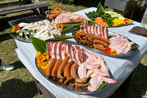 【沖縄・国頭・手ぶらで炭焼きバーベキュー】沖縄最北部の国頭村オクマナビ特製BBQプラン♪