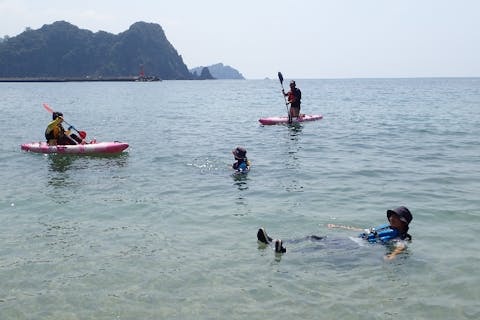 【兵庫・諸寄・シーカヤック】穏やかな諸寄ブルーを進む！のんびり諸寄シーカヤック＜2名様以上で割引あり！＞