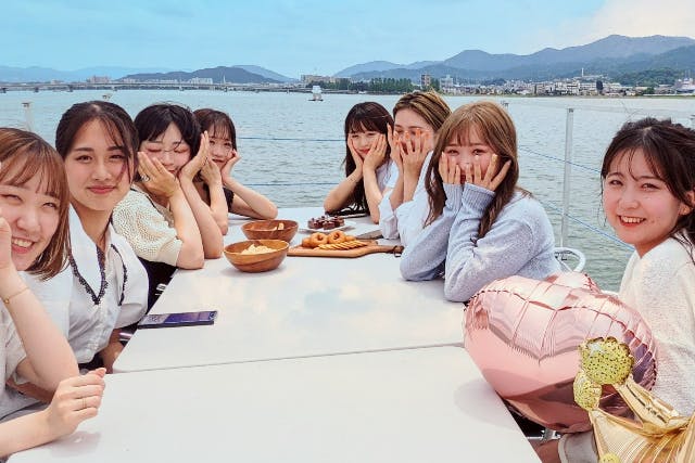 【滋賀・琵琶湖・クルージング】希少なハウスボートから景色を堪能！貸切クルージング