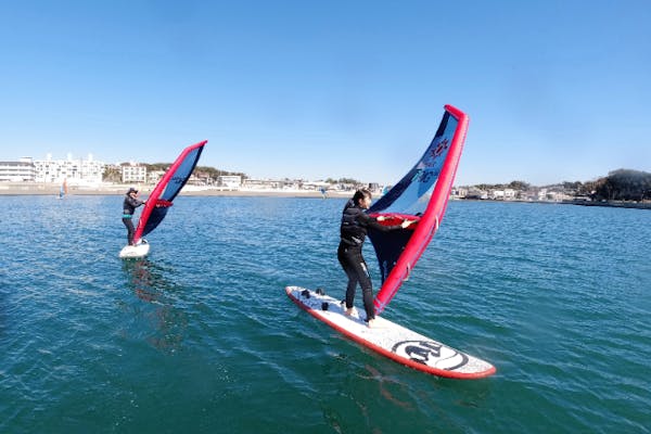 神奈川・鎌倉・ウインドサーフィン】江ノ島の景色と風を海上で満喫