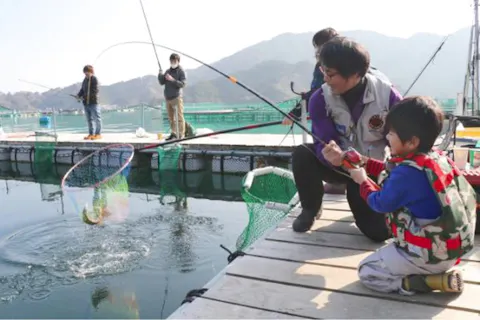 三重県 釣り堀 フィッシュセンターの遊び体験 アソビュー 休日の便利でお得な遊び予約サイト