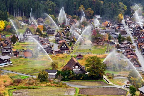 【石川:金沢・日帰りバスツアー】金沢駅発着の人気観光地巡り！3つ星街道バスツアー