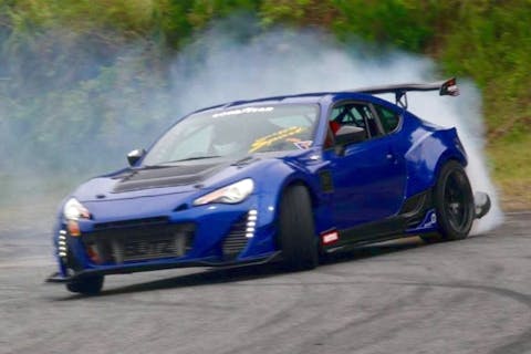 【宮崎・高鍋・モータースポーツ】簡単で誰でも体験可能！わくわくどきどきドリフト体験プラン