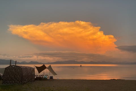 【福島・猪苗代・サウナ+BBQ+SUP】猪苗代湖畔満喫５時間　フィンランド式テントサウナ＋ビーチサイドBBQセットレンタル＋SUPレンタル　1組限定