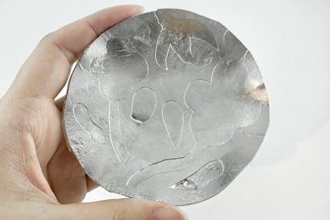 【東京・日本橋・鋳物体験】自分好みに作れる。メタルの豆皿・コースター（2枚）