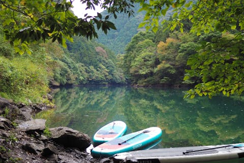 【東京・奥多摩・SUP】都心から車で約90分！白丸湖SUPレンタル2時間コース