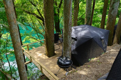 【東京・奥多摩・自然体験】究極の「ととのう」を満喫！白丸湖湖畔でテントサウナ体験