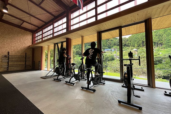 クロスフィットおおとよストレングス