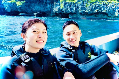 【沖縄・恩納村／青の洞窟】直前予約OK！ボートで行く青の洞窟体験ダイビングプラン♪（午前・午後）乗船料込／動画・写真撮影付／女性・ファミリー・カップルにおススメ（1ダイブ）