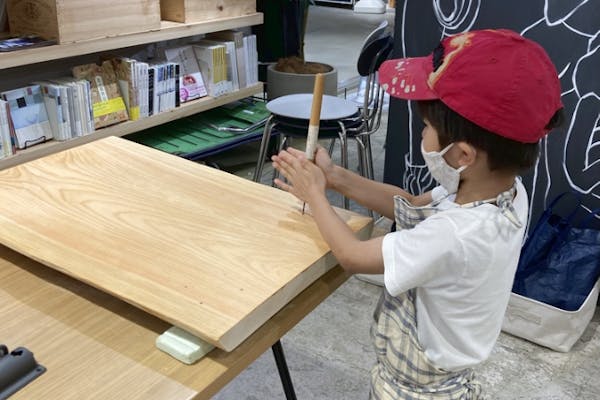 三重・四日市・手作り家具】三重県産のヒノキを使った折り畳み式 三重・四日市・手作り家具】三重県産のヒノキを使った折り畳み式