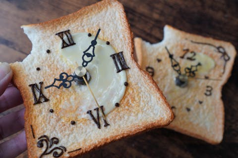 【神奈川・横浜・食品サンプルづくり】かわいい食品サンプルのトースト時計作り（1個）