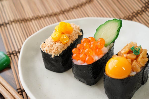 埼玉・東松山・食品サンプルづくり】かわいい軍艦寿司マグネット作り