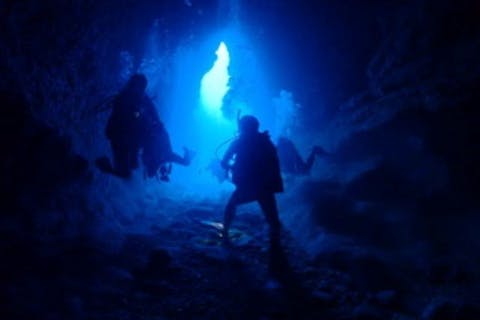 【沖縄・那覇・ライセンス取得】PADIオープンウォーター&アドヴァンスのライセンスを4日間でゲットしよう！（アソビュー限定プラン）