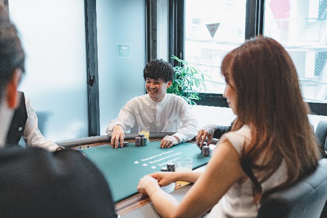 【東京・大塚・テーブルゲーム・貸切】みんなでポーカーパーティー！イベントにもオススメ！（金～日曜日・祝日・３時間）