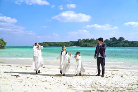 《☆川平エリア限定フォトツアー☆》一度は行きたい「川平湾」＆周辺秘境スポットを巡る2時間！ 『1組限定』厳選スポットへご案内！お値打ちキャンペーン開催中♪