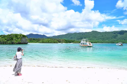 《☆ミシュラン3ツ星☆川平エリア限定フォトツアー☆》一度は行きたい石垣島「川平湾」＆周辺秘境スポットを巡る2時間！ 『1組限定』厳選スポットへご案内！サマーキャンペーン開催中♪