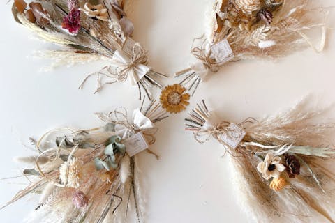 【愛知・名古屋・スワッグ作り体験】名古屋駅から徒歩圏内！大きい！ふわふわスワッグ作り(ドライフラワー使用)