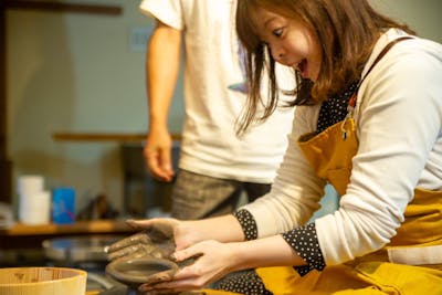岡山・倉敷・陶芸体験・電動ろくろ】子どもから大人まで夢中になれる