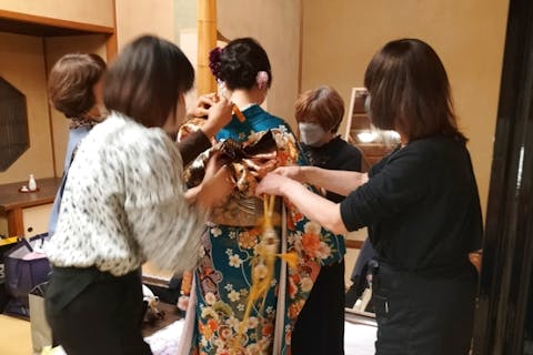 【秋田・能代・着物レンタル】国の登録有形文化財「旧料亭金勇」で本格的な和装体験