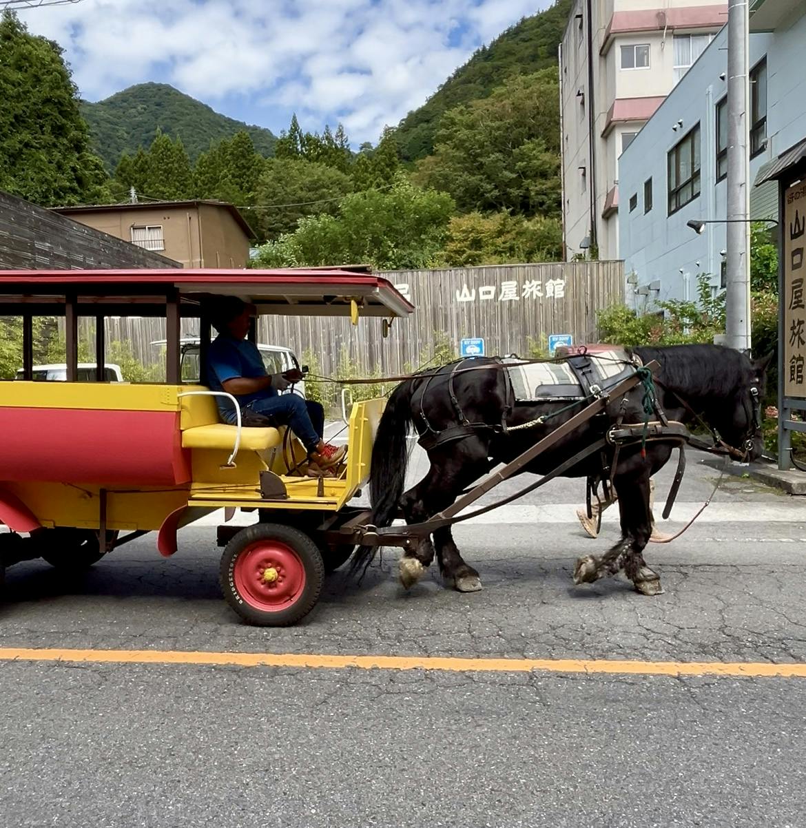 トテ馬車