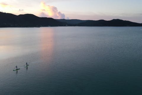 奄美大島【サンセットSUP】サップ初心者の方でも大歓迎！当日予約可能・ドローン空撮動画で撮影する写真の無料プレゼントあり※お一人様も可能