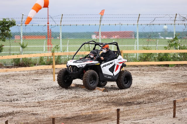 【北海道・千歳・バギー体験】凸凹道をスリリングに走る！2人乗りで楽しさ倍増！＜SSVバギー＞