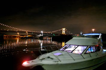 岡橋 干支大橋（宮崎県延岡市）。5月の新緑に映えるダイナミック