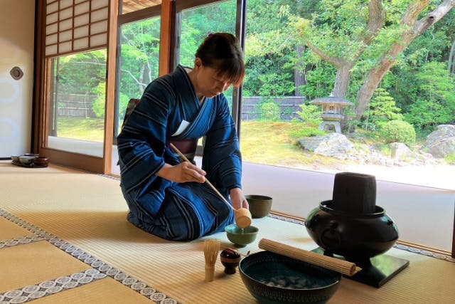 【大和郡山・お抹茶】大和三名園・慈光院で特別なおもてなし体験