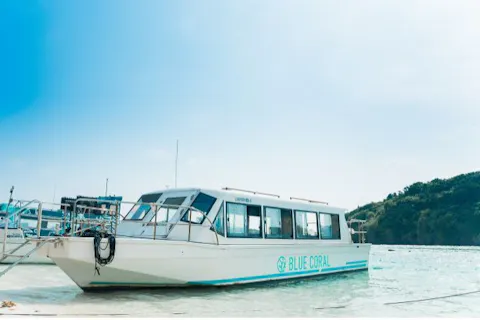 【学割】大学生・専門学生限定★海風感じる船でミシュラン三ツ星石垣島川平湾の絶景を手軽に体感！船だから濡れない！開放感たっぷり！（9/30まで限定）
