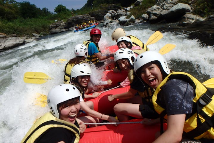 ビックスマイル長瀞ラフティング	
