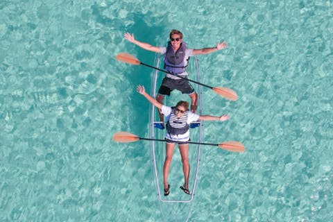 【沖縄・宮古島】ドローン撮影付クリアカヤック＆シュノーケリングツアー！ウミガメor珊瑚シュノーケリングが選べるコース＜写真ドローン無料／ウエットスーツ無料＞