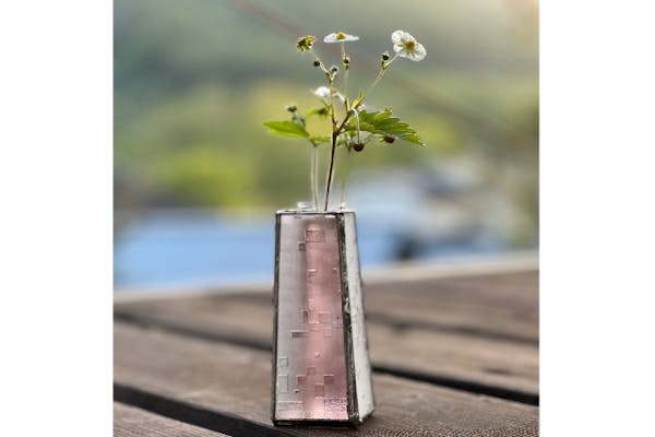 長野・松本】 昭和レトロガラスで一輪挿し♪＜ステンドグラス体験教室