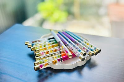 静岡・焼津】プレゼントにもオススメ！ハーバリウムボールペン製作