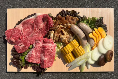 【三重・ウォーターパーク】日本最大級のウォーターパーク前売り入場券＋BBQセットプラン（牛セット）