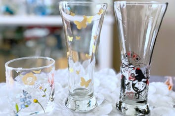 日本のアーティストの手作りグラスカップ