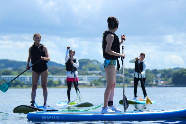 【静岡・浜松市・SUP】湖畔隠れ家SUP体験！カップル・ファミリー・女子会大歓迎！