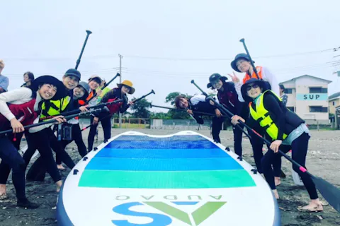 【南房総・SUP・海水浴・マリンアクティビティ】 大人も、子どもも、ペットも大歓迎！！みんなで乗れるメガSUP体験！