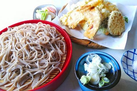 【長野・飯山・サイクリング】e-bikeサイクリングで高社山一周。幻の須賀川そばを楽しむ、プライベートガイドサイクリング