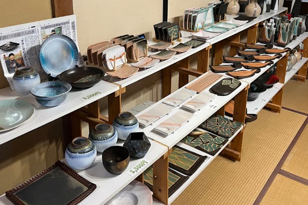 山口・電動ろくろ】本格的な陶芸に挑戦しよう！萩焼ろくろ体験コース