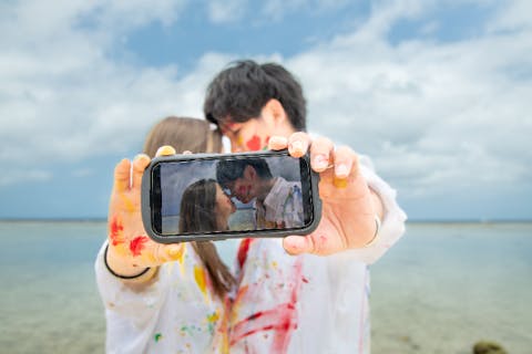 【沖縄・瀬底or古宇利or名護カヌチャリゾート】ペイントフォト１組（２名）追加で大勢でも！！シャツ・絵具込で案内中☆彡２０２６スタートダッシュ特別割引中！！