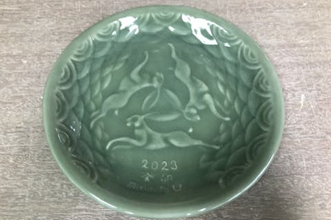 兵庫・三田・型押し体験（三田青磁）】型を選び、素材に触れ、模様を