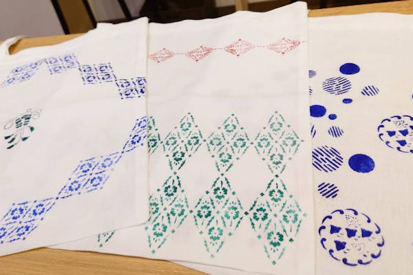 三重・伊勢・染付体験】伝統工芸『伊勢型紙』で伊勢木綿の宮下(みやげ