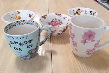 三重・鈴鹿・ポーセリンアート】好きな器に100種類～の転写紙を貼って
