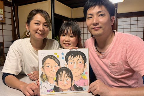 【宮城・仙台・似顔絵】すてきな思い出を描く！対面にがおえ