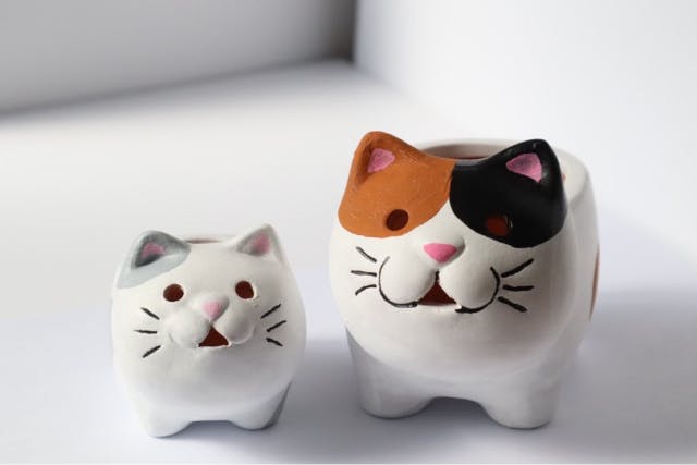 ファミリー向け・広島尾道・アクティビティ】猫のテラコッタ絵付け体験