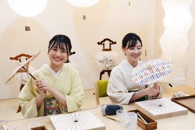 【京都・河原町・和傘作り】＜プレミアムプラン＞ミニチュアサイズの和傘！姫和傘作り体験