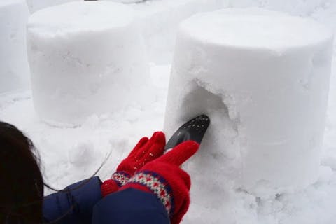 【秋田県・横手市】雪まつりとかまくらの本場横手でオリジナルミニかまくら作り体験。大人も子供も大歓迎！（プレゼント付）