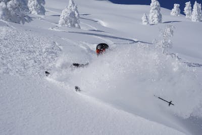 秋田・バックカントリースキー・スノーボード】経験者の方向け！バック