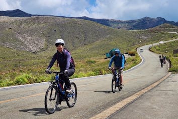 蘇岳 熊本・阿蘇】アドベンチャーサイクル フィール・ザ・ボルケーノ