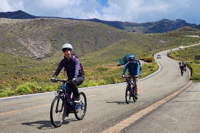 熊本・阿蘇】アドベンチャーサイクル フィール・ザ・ボルケーノ